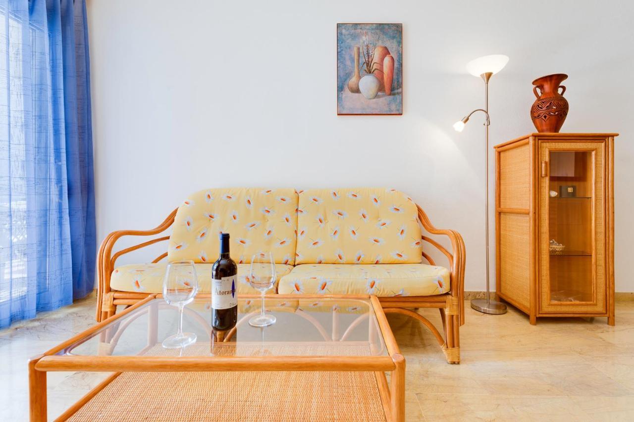 Apartament Palmera 100M Od Morza โอริอุเอลา ภายนอก รูปภาพ